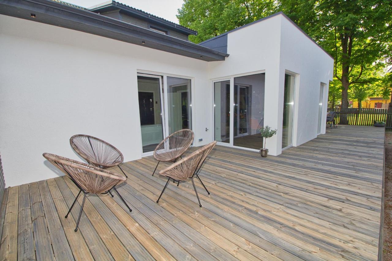 Casa Monkey Paernu With Sauna And Terrace Kültér fotó